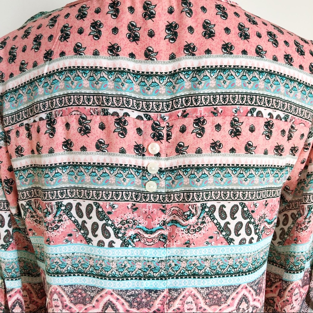 Pink Republic Women’s Salmon Turquoise Print Paisley Boho Flowy Top, size Medium - Picture 6 of 16